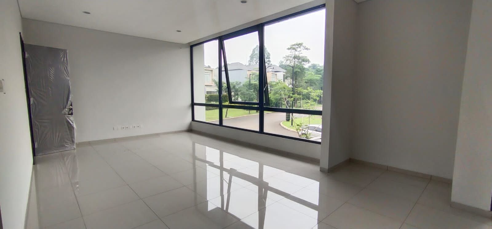 Agensi Rumah 3 Lantai Di Permata Hijau Jakarta Selatan