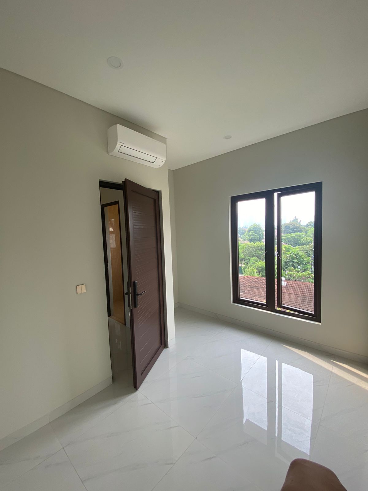 Jual Rumah Baru Di Jakarta Selatan
